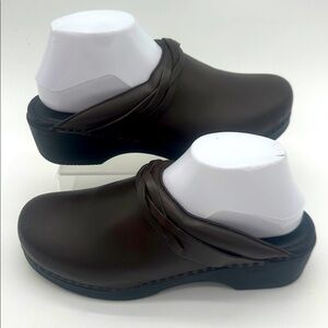 L. L. Bean Brown Braided Leather Strap Mules Women's Size EU 41 US Size 10